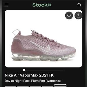 Nike women’s  Light Pink Sneakers
